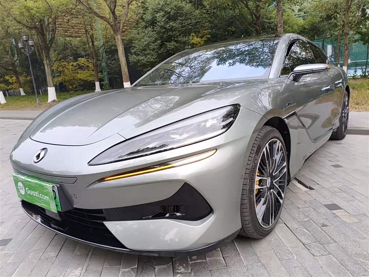 Denza Z9GT 2024 2024款 1100四驱Ultra版