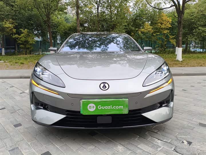 Denza Z9GT 2024 2024款 1100四驱Ultra版