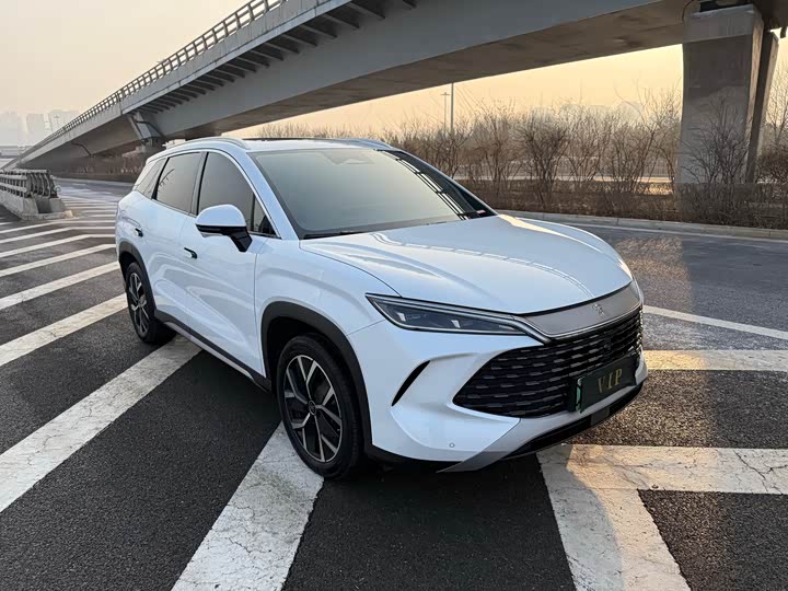 2025 BYD Song L DM-i Hybrid