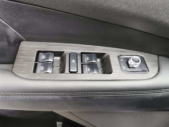 Haval H5 2023 2023款 2.0T自动四驱领英 汽油