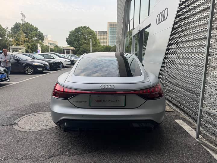Audi e-tron GT 2023 2023款 基本型