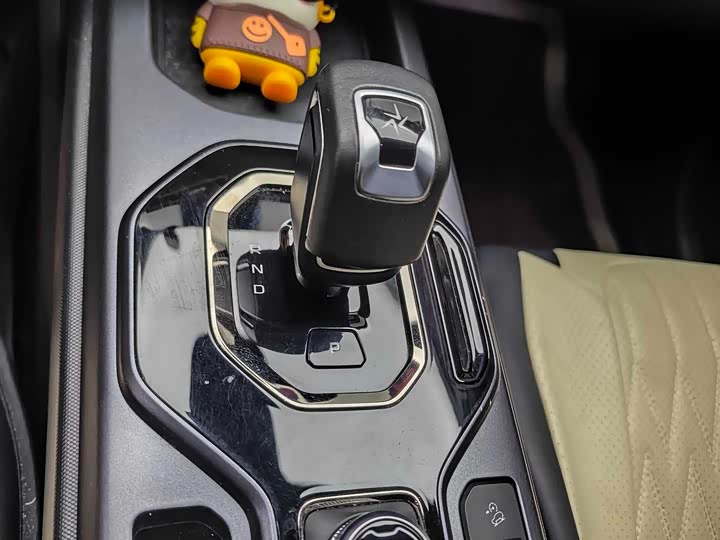 Geely Icon 2023 2023款 1.5TD 巧克力醇臻版