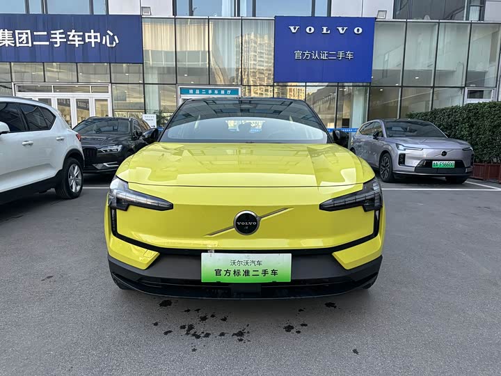 Volvo EX30 2025 2025款 后驱长续航版 Ultra