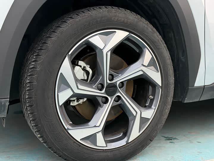 Geely Atlas L 2024 2024款 1.5TD DCT尊贵版