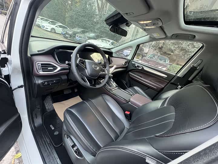 GAC Trumpchi M6 2023 2023款 PRO 270T DCT豪华版