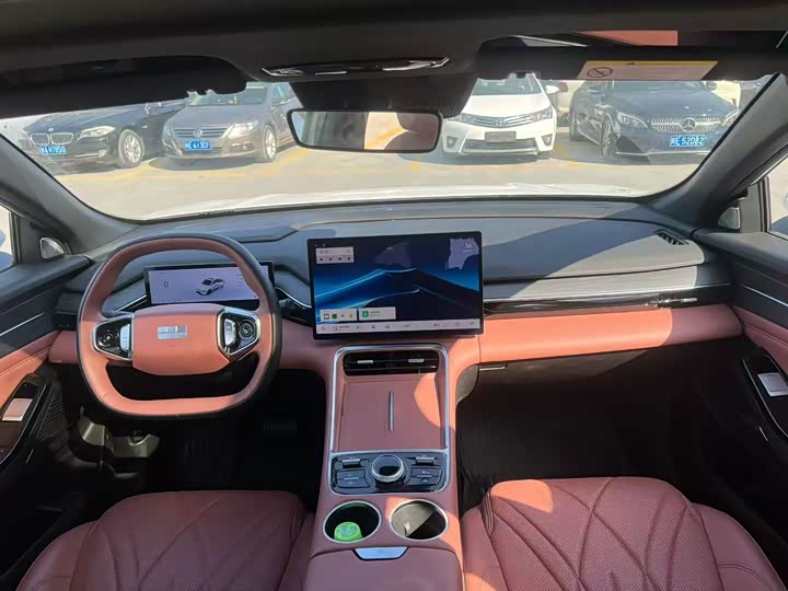 Geely Galaxy L6 2025 2025款 EM-i 140km 探索+版