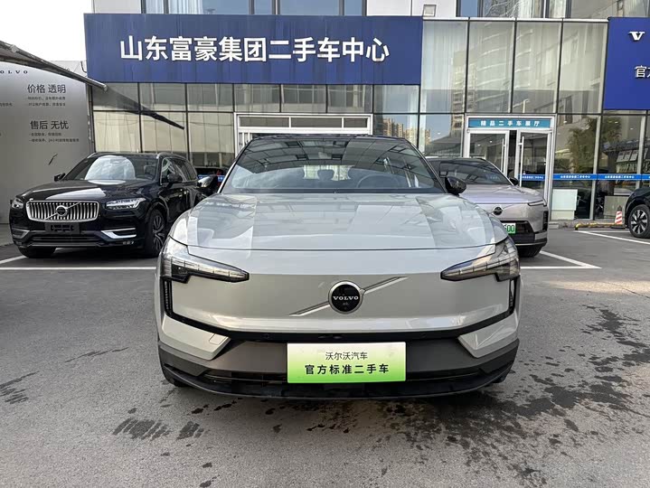Volvo EX30 2025 2025款 后驱长续航版 Ultra