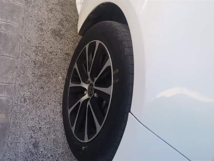 Toyota Levin 2023 2023款 TNGA 1.5L CVT进取版