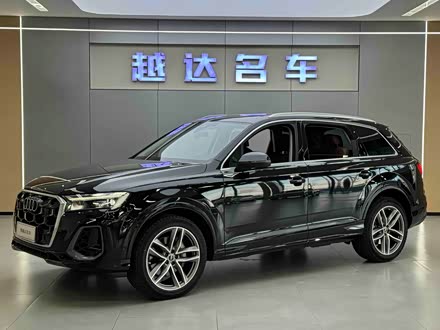 Audi Q7 2025 2025款 55 TFSI quattro S line运动型