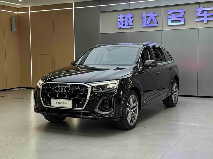 Audi Q7 2025 2025款 55 TFSI quattro S line运动型