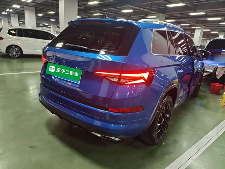 Skoda Kodiaq 2022 2022款 TSI330 7座两驱奢享版