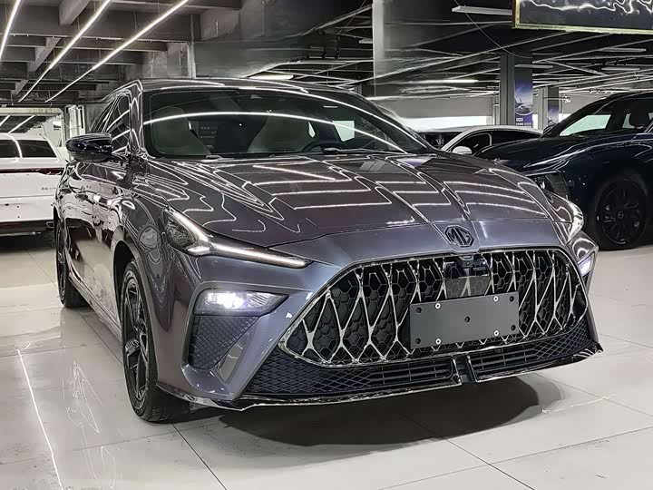 MG Motor 5 Scorpio 2022 2022款 1.5T Trophy运动旗舰版