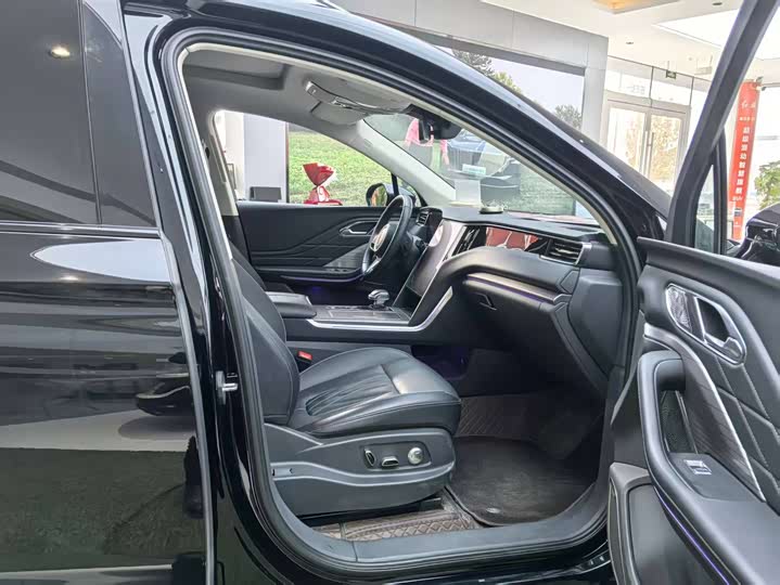 Hongqi HS7 2024 2024款 2.0T 自动四驱旗享版 六座