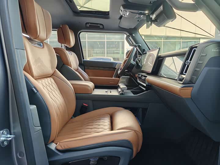 Dongfeng Mengshi M-Hero 917 2023 2023款 增程基础版