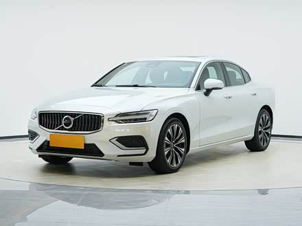 Volvo S60 2026 2026款 B4 智远豪华版