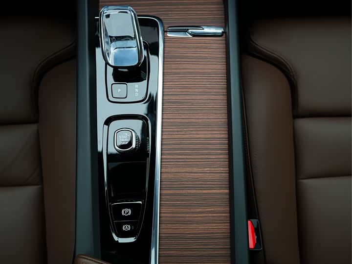 Volvo S60 2026 2026款 B4 智远豪华版