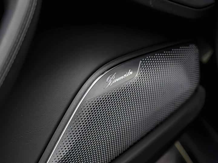 Porsche Panamera 2024 2024款 Panamera 4 行政加长版 2.9T