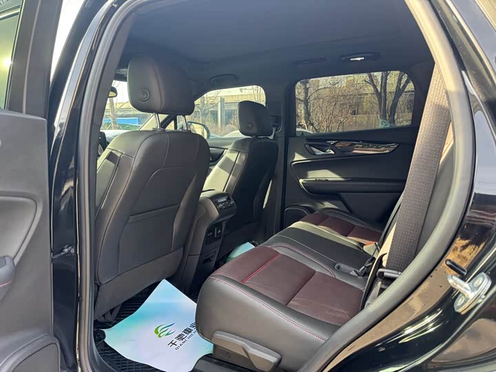 Chevrolet Blazer 2022 2022款 轻混 650T RS Twin-Clutch四驱7座 擎版