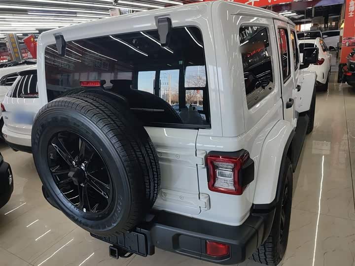 Jeep Wrangler 2022 2022款 2.0T 高地四门版