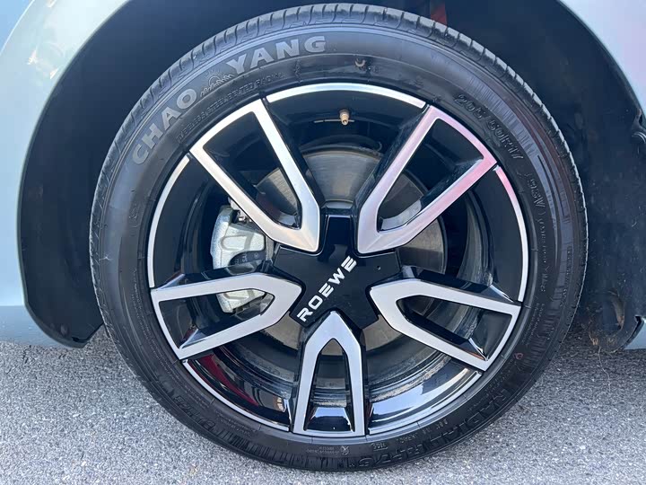 Roewe D6 2025 2025款 520km 智享版