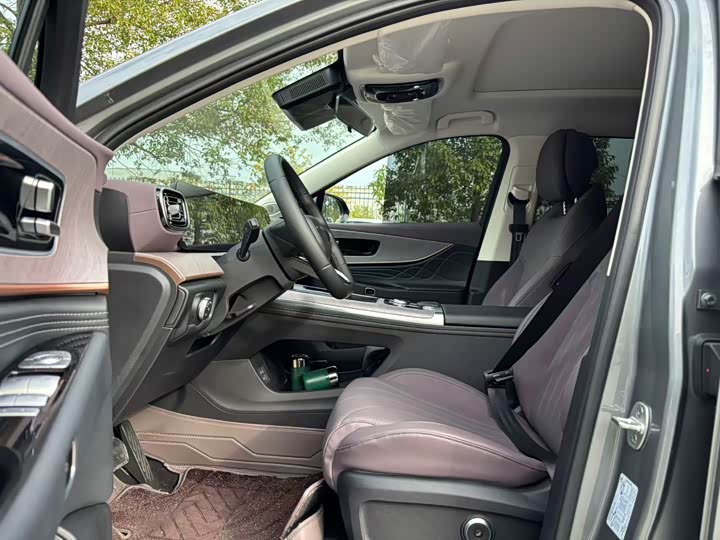 Chery Tiggo 9 2025 2025款 2.0T 双离合两驱舒享版 7座