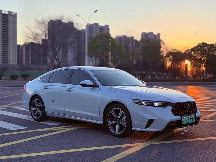 Honda Inspire Hybrid 2023 2023款 e:PHEV 智耀版