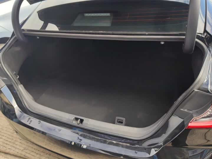 Toyota Camry 2024 2024款 双擎 2.0HG 尊贵版