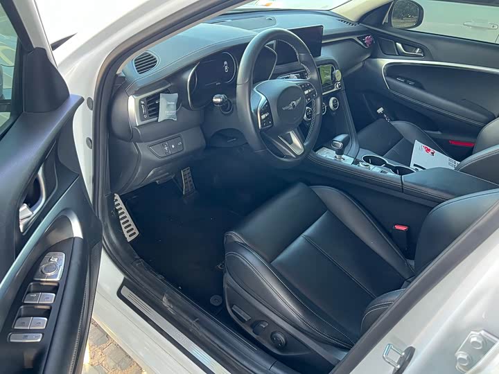 Genesis G70 2021 2021款 2.0T 后驱豪华版