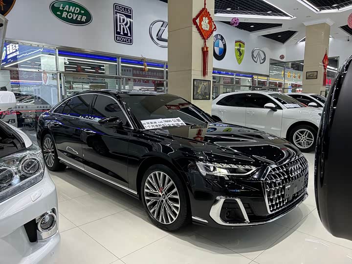 Audi A8 2025 2025款 A8L 50 TFSI quattro 臻选型