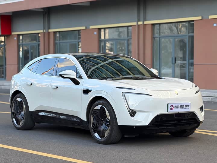 Avatr 11 2023 2023款 鸿蒙 90度 后驱版