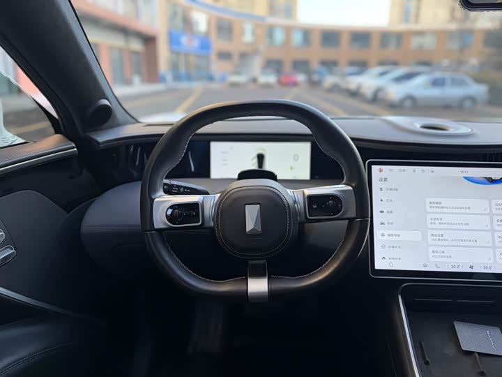 Avatr 11 2023 2023款 鸿蒙 90度 后驱版