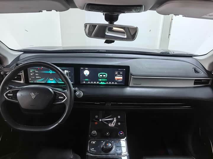 Hozon U 2023 2023款 哪吒U-Ⅱ 挑战版 400 Lite 三元锂