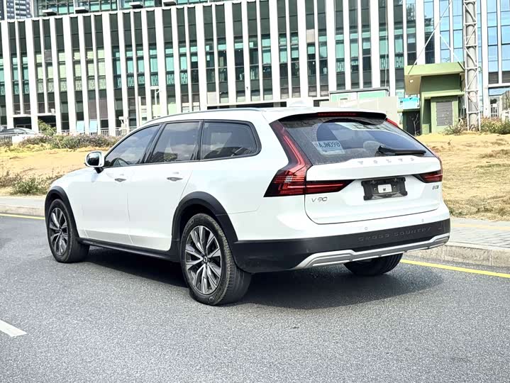Volvo V90 2023 2023款 Cross Country B5 AWD 智远版