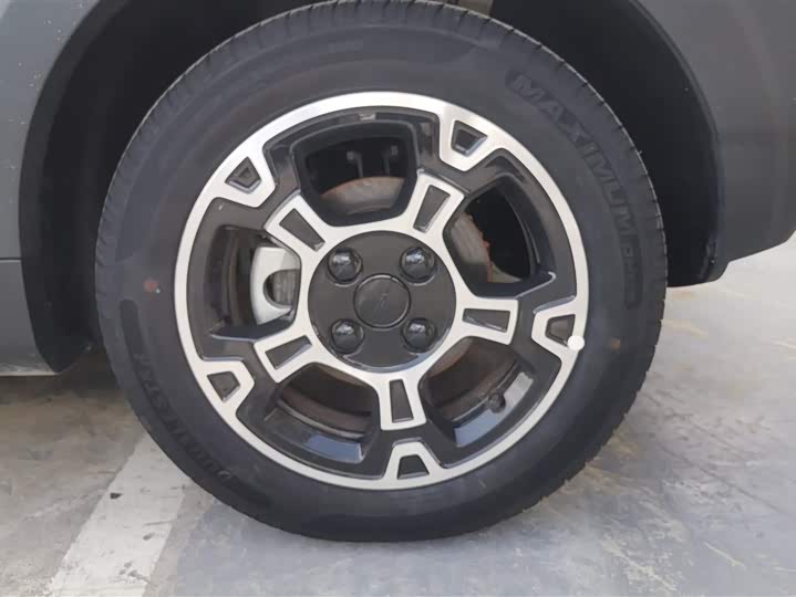 Geely Galaxy Panda Mini 2025 2025款 熊猫mini 210km 元气熊