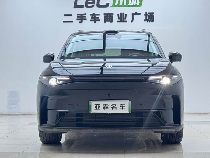 Leapmotor C16 2026 2026款 增程 280激光雷达智尊版 6座