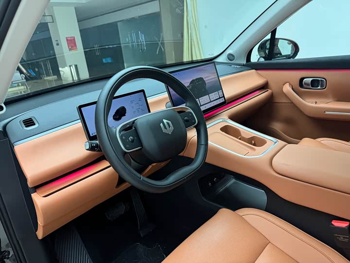 Leapmotor C16 2026 2026款 增程 280激光雷达智尊版 6座