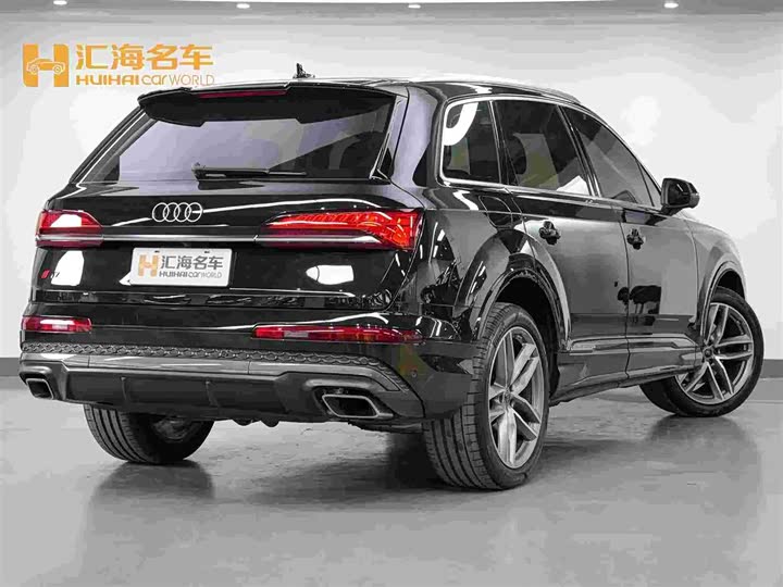 Audi Q7 2025 2025款 55 TFSI quattro S line运动型