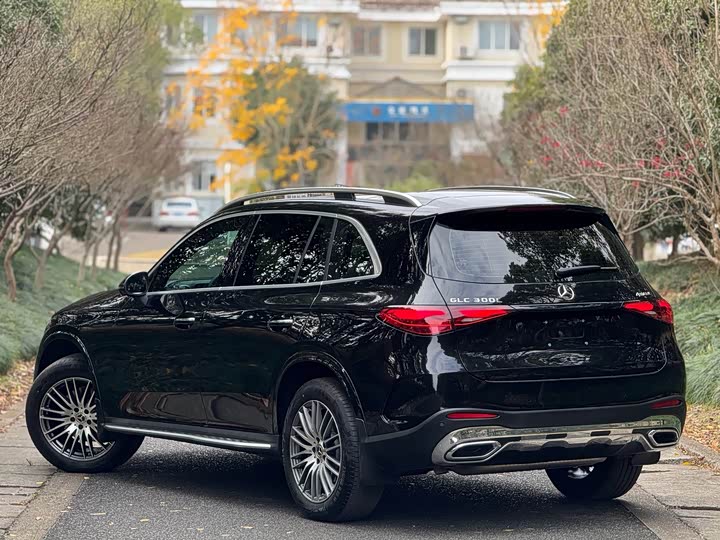 Mercedes-Benz GLC-Class 2025 2025款 GLC 300 L 4MATIC 动感型 5座