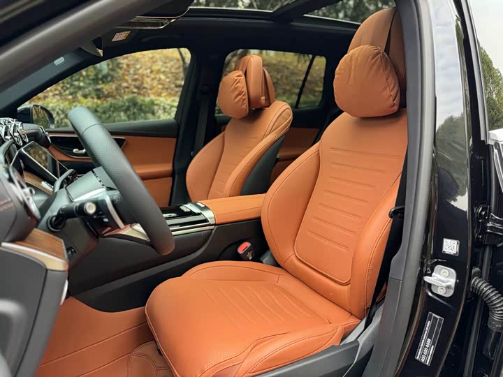 Mercedes-Benz GLC-Class 2025 2025款 GLC 300 L 4MATIC 动感型 5座