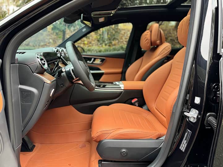 Mercedes-Benz GLC-Class 2025 2025款 GLC 300 L 4MATIC 动感型 5座