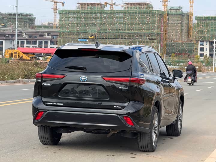 Toyota Highlander 2024 2024款 2.5L智能电混双擎四驱豪华版 7座
