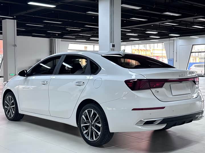Kia K3 2023 2023款 1.5L CVT豪华版
