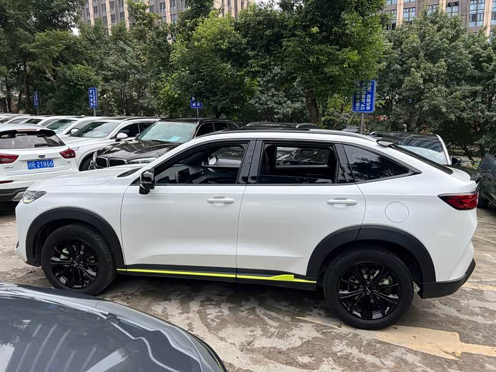Haval H6S 2022 2022款 1.5T DHT悦跑版