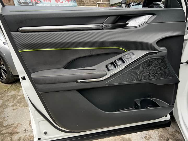 Haval H6S 2022 2022款 1.5T DHT悦跑版