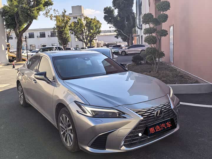 Lexus ES 2025 2025款 200 臻享版