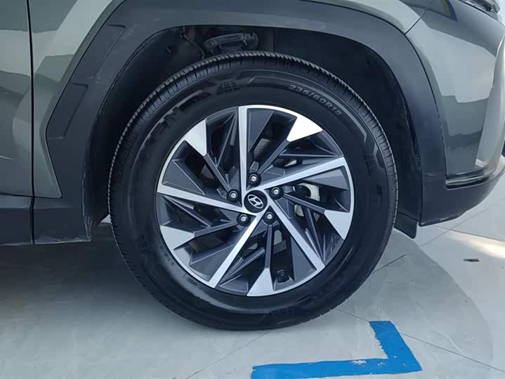 Hyundai Tucson L 2023 2023款 途胜L 1.5T 自动两驱GLX精英版