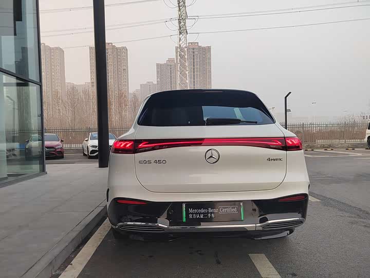2023 Mercedes-Benz EQS SUV