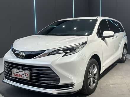 Toyota Sienna 2024 2024款 2.5L混动 四驱尊贵版