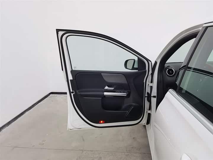 Mercedes-Benz B-Class 2021 2021款 B 180 时尚型