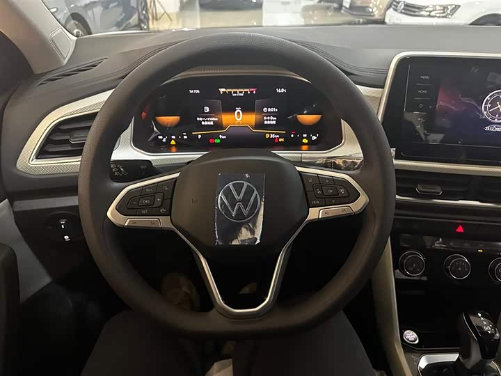 Volkswagen T-Roc 2025 2025款 280TSI DSG两驱时光版